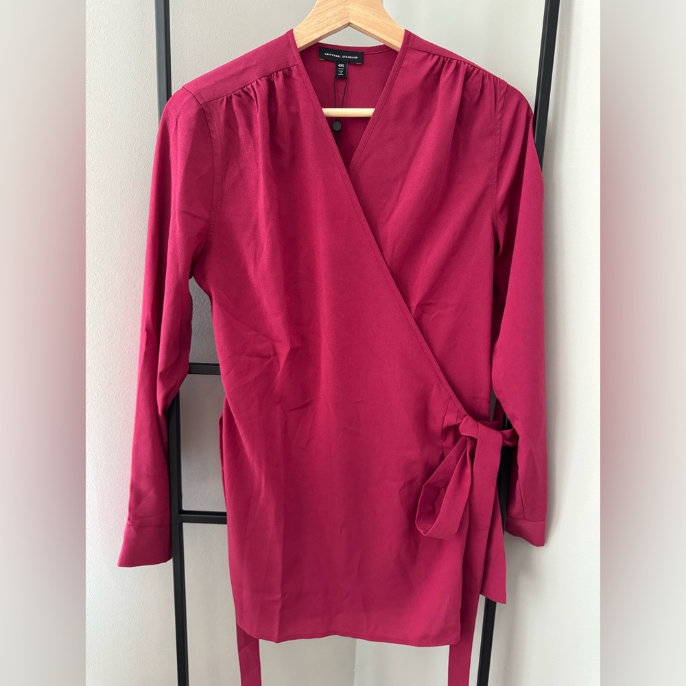 ❌ not for sale ❌ Universal Standard Deep Pink Wrap Top